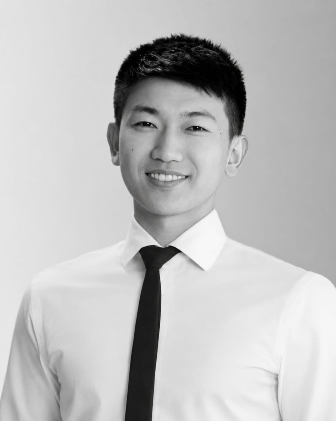 Dr. Ian Miao